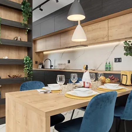 Daire Lux Family Apartament Jesionowa By Renters Prestige Wroclaw
