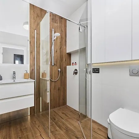 Daire Lux Family Apartament Jesionowa By Renters Prestige Wroclaw